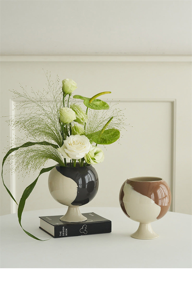 Abstract Girl Face Ceramic Vase - Artistic Home & Office Decor, Unique Gift for Art Lovers