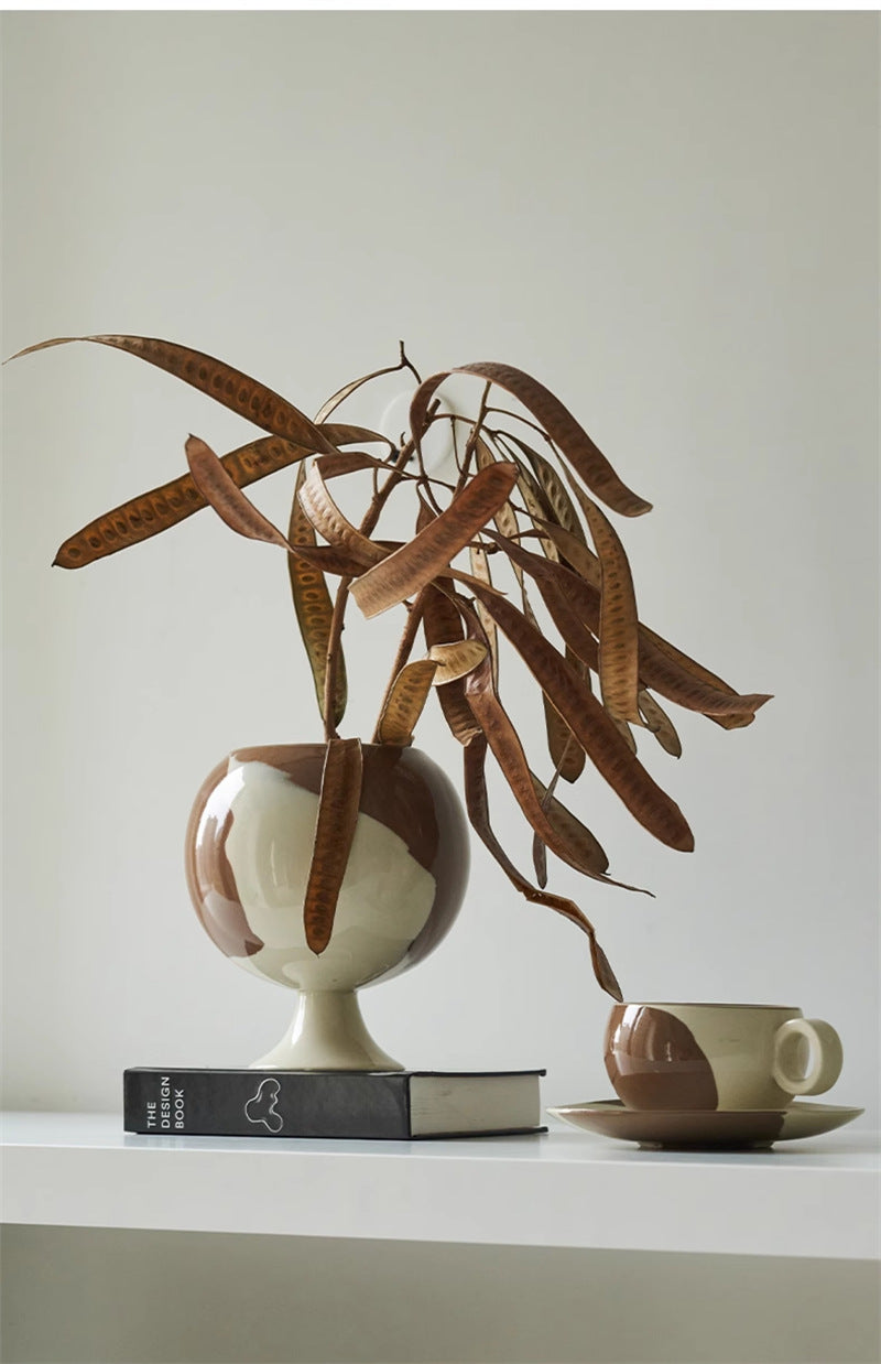 Abstract Girl Face Ceramic Vase - Artistic Home & Office Decor, Unique Gift for Art Lovers