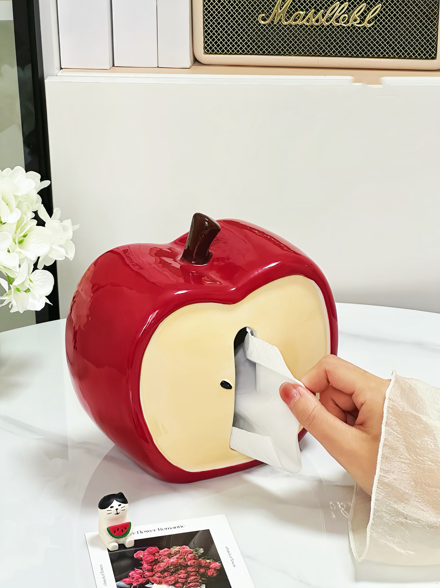 Adorable Apple-Shaped Ceramic Tissue Box - Fun & Whimsical Home Decor
