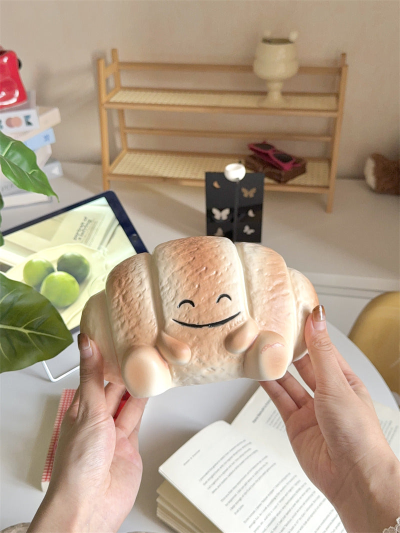 Bread Tissue Box Holder - Cute Bakery-Inspired Home & Office Decor