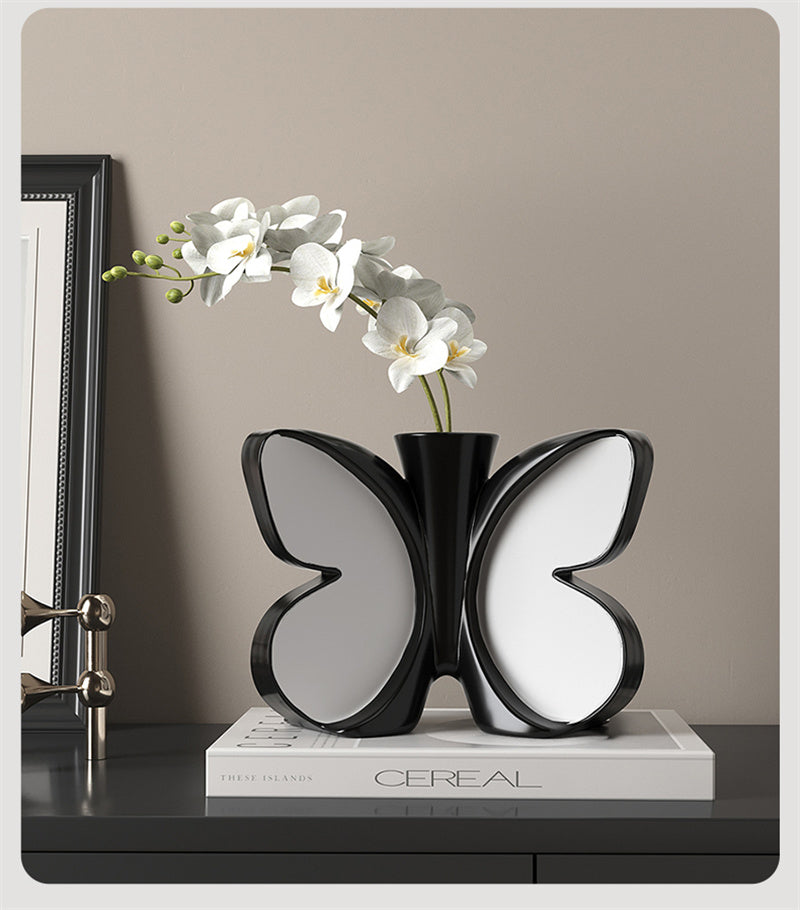 Butterfly Shaped Black & White Vase - Modern Decorative Flower Holder for Home, Office & Living Room