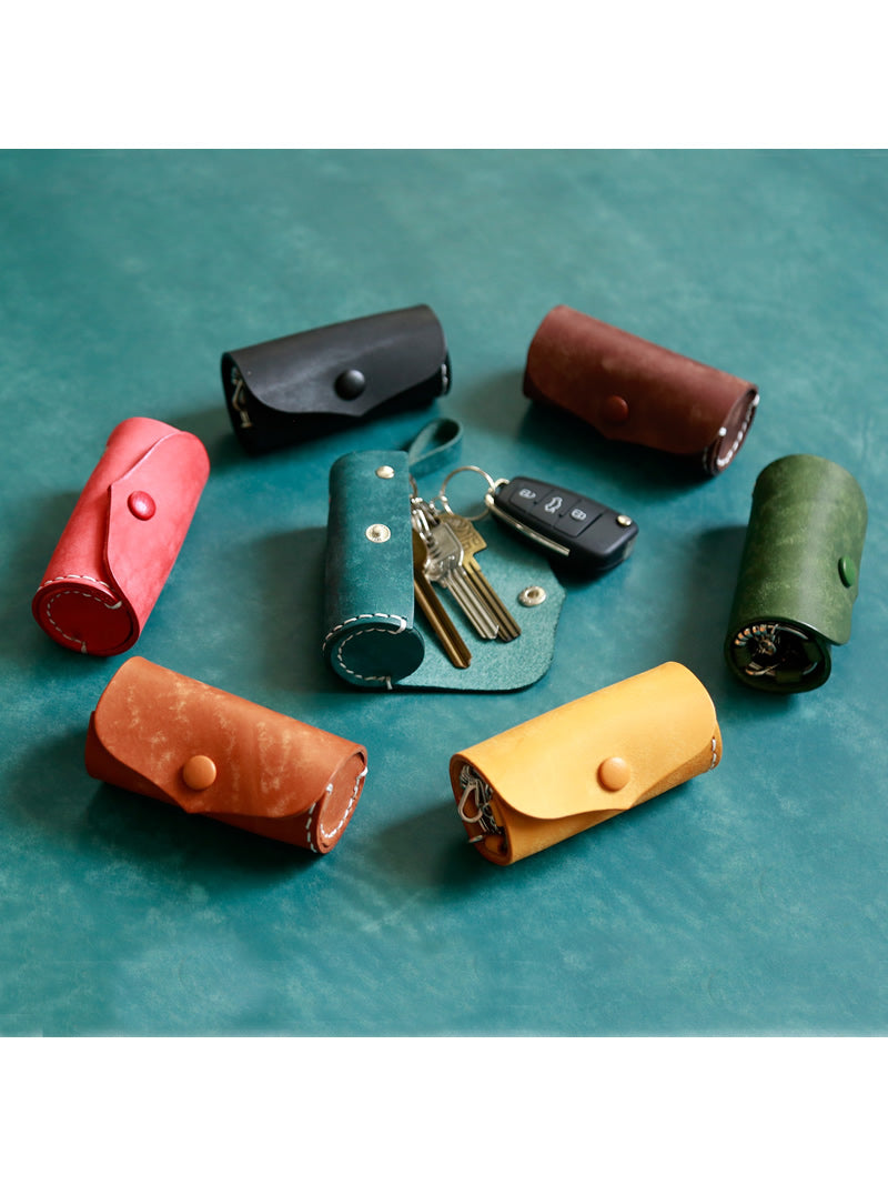 Classic Handmade Mini Leather Key Holder - Stylish and Durable Key Organizer