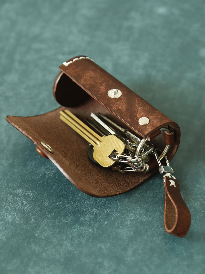 Classic Handmade Mini Leather Key Holder - Stylish and Durable Key Organizer
