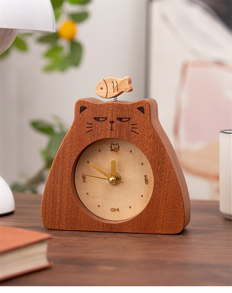 Cool Cat & Fish Wooden Desk Clock – Quirky & Stylish Timepiece for Your Workspace