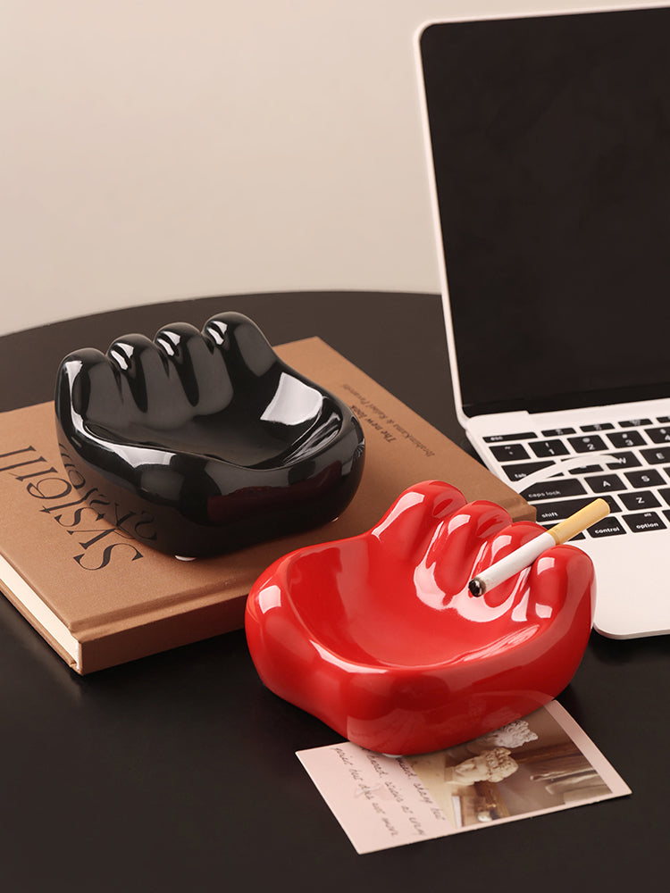 Creative Bigfoot Ceramic Ashtray, Small Decorative Ornaments For Home And Office