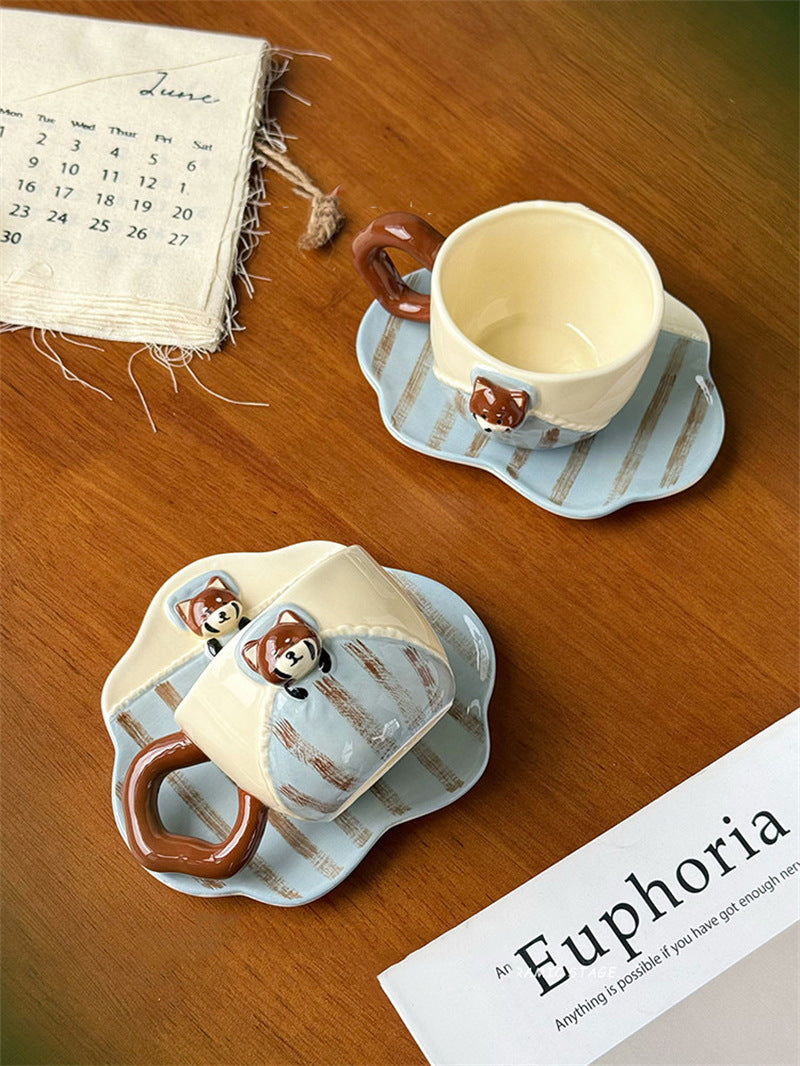 Funny 3D Bear Ceramic Mug,Cute Animal Hand‑Painted Striped Coffee Tea Cup