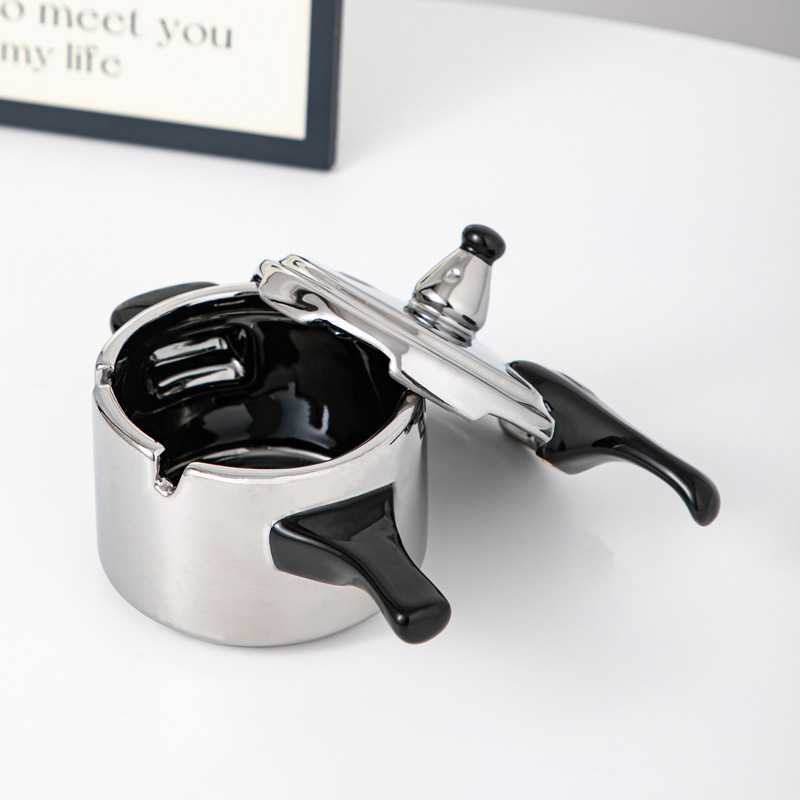 Funny Kitchen Pot Shaped Ashtray, Alternative Decoration