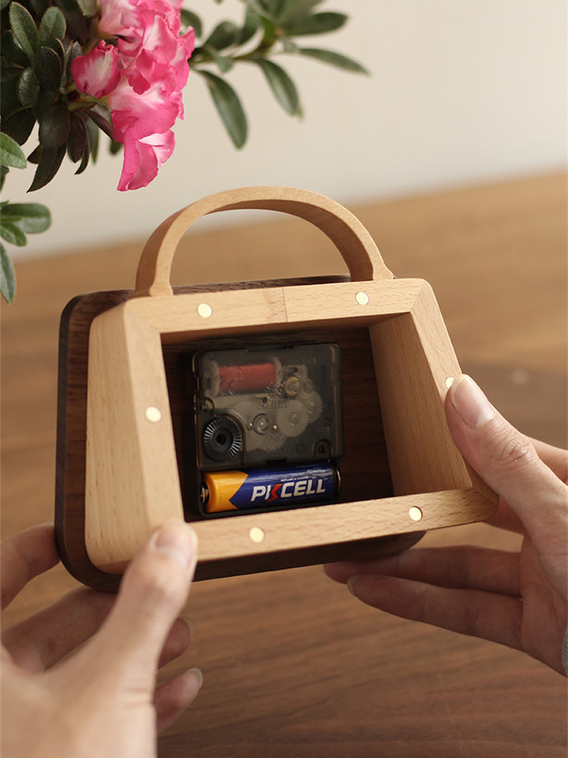 Mini Wooden Handbag Desk Clock - Fashion-Inspired Silent Movement Tabletop Decor
