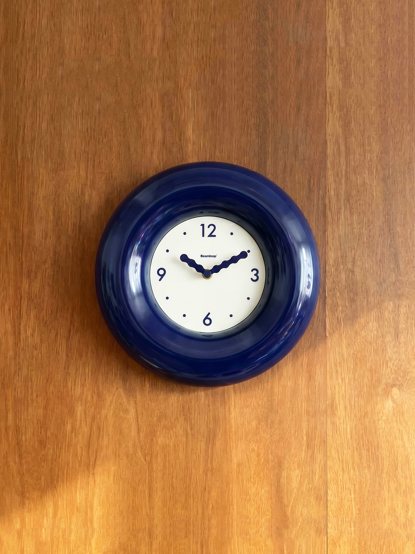 Sapphire Color Bubble Donut Wall Clock - Round Silent Art Clock for Home&Office Decor