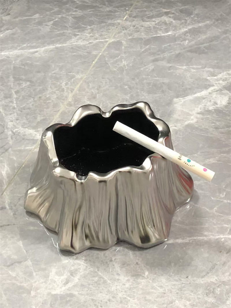 Silver Tree Stump Ashtray - Elegant and Functional Home or Office Decor