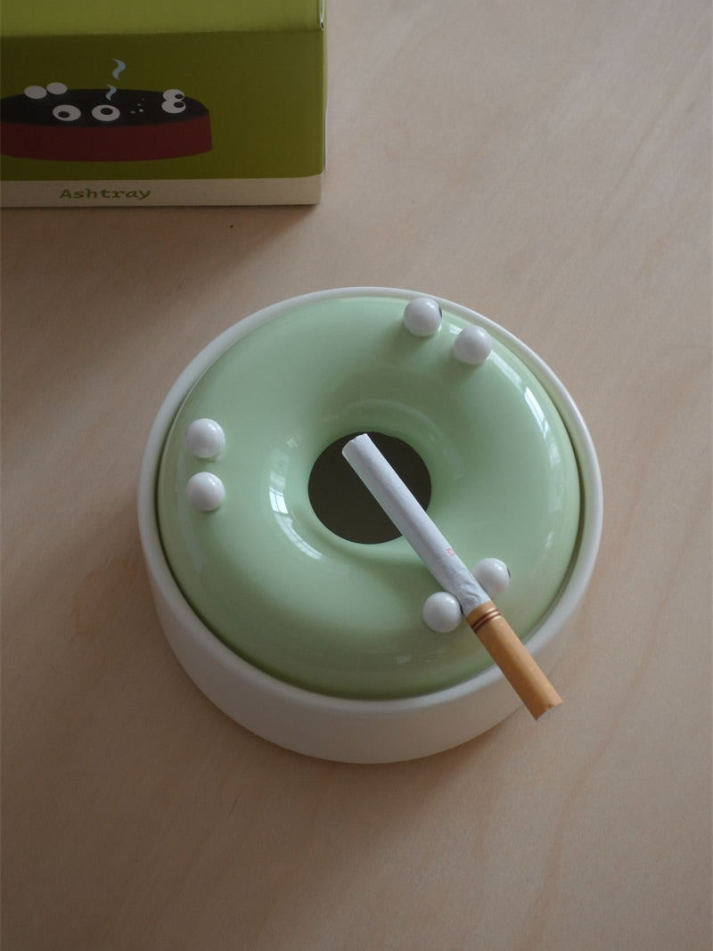 Uniqe Donut-Shaped Ceramic Ashtray - Funny Smoking Accessory for Desk, Home, or Gag Gift