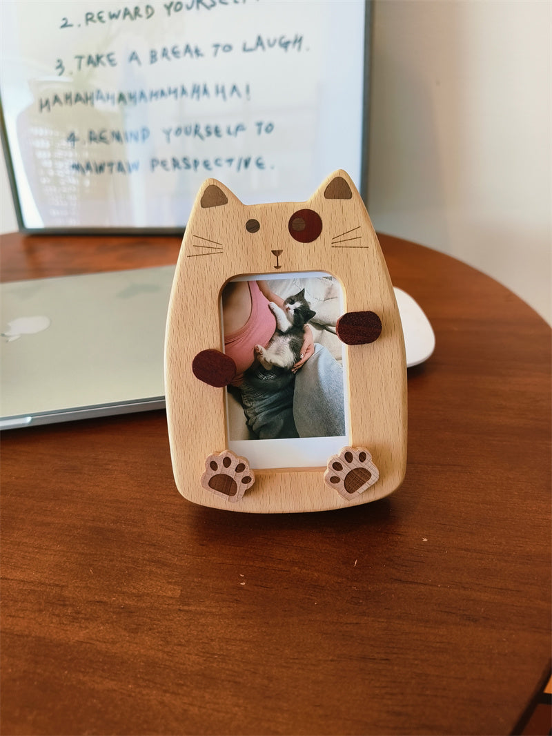 Wooden Cat Photo Frame - Adorable Animal Decor for Bedroom & Desk