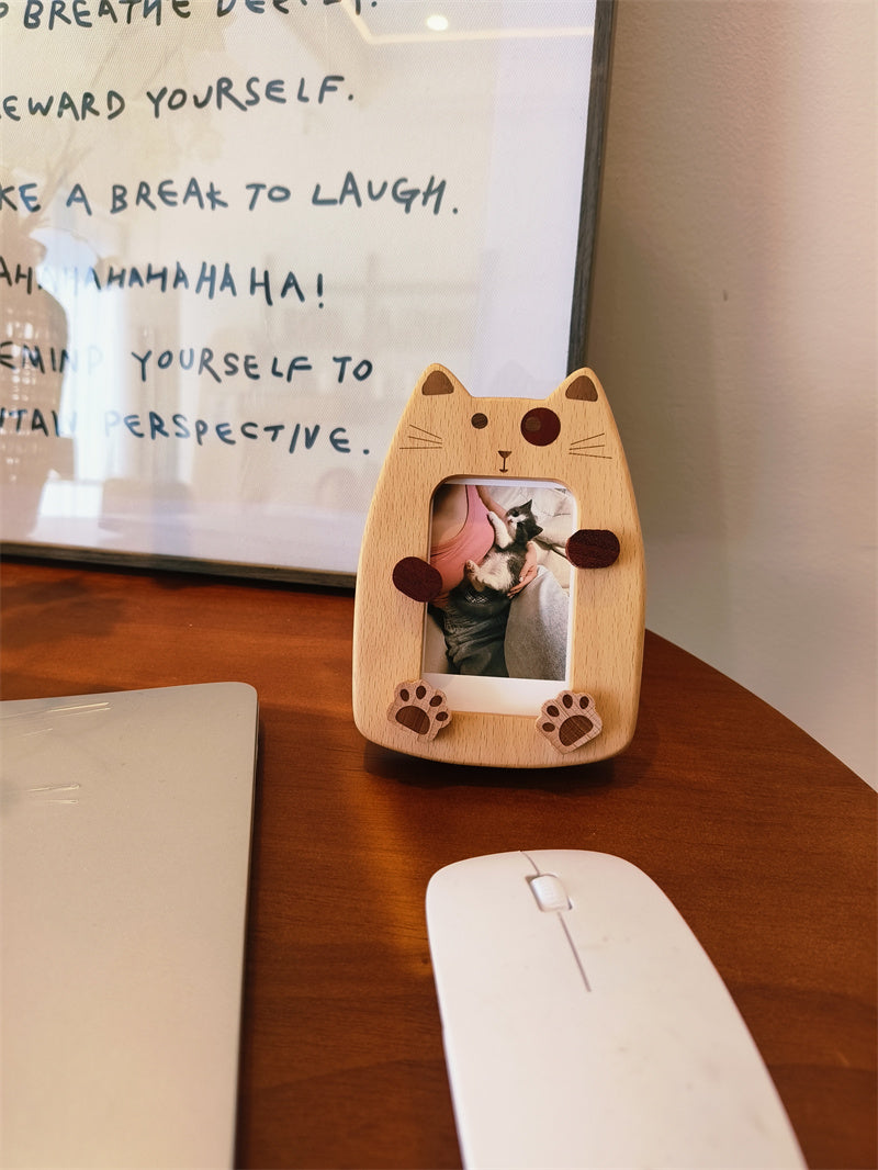 Wooden Cat Photo Frame - Adorable Animal Decor for Bedroom & Desk