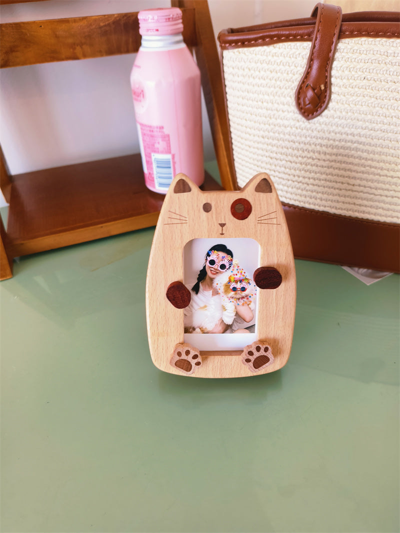 Wooden Cat Photo Frame - Adorable Animal Decor for Bedroom & Desk