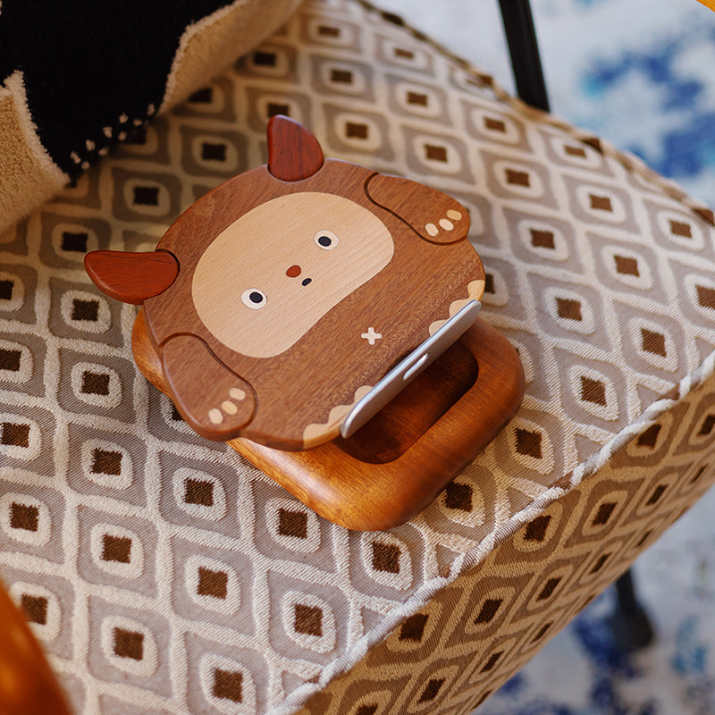 Wooden Double-Horned Monster Folding Phone Stand