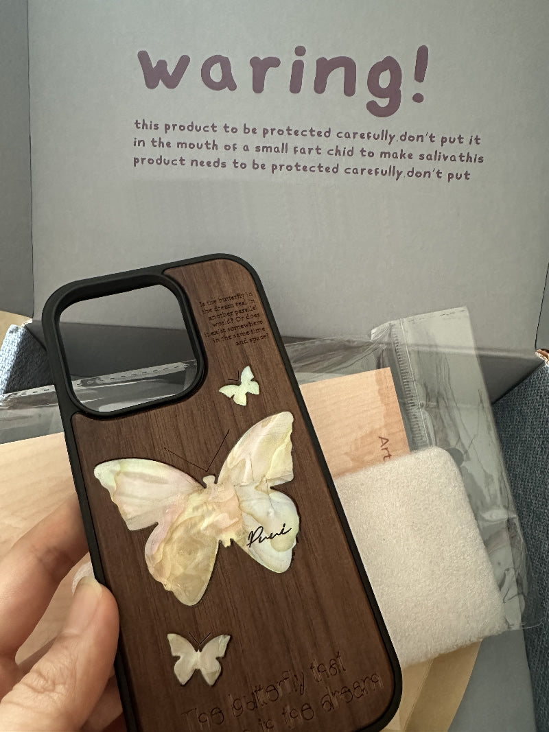 Wooden iPhone Case with Butterfly Pattern - Elegant and Natural Phone Cover