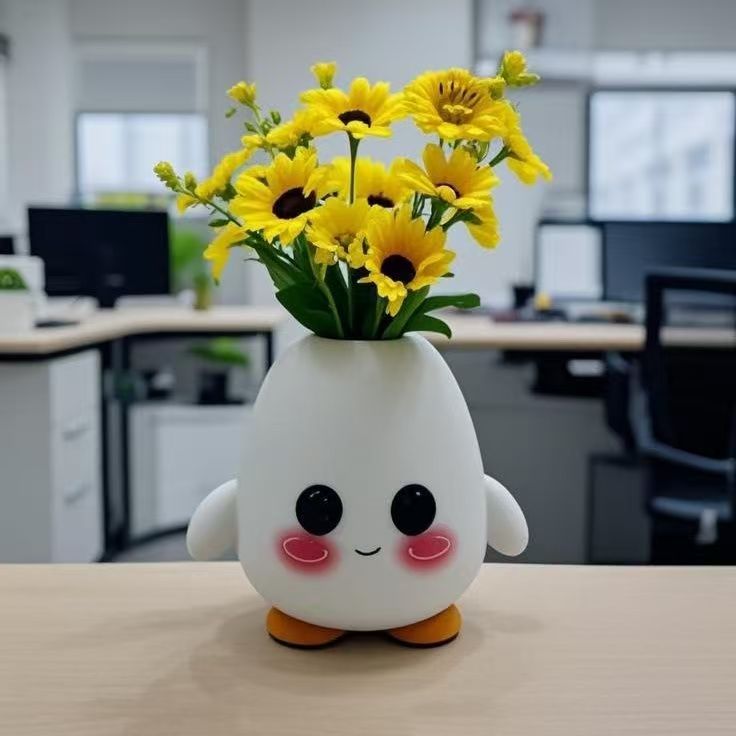 Cute Character Face Vase - Office Desk Pen Holder, Small Ornaments