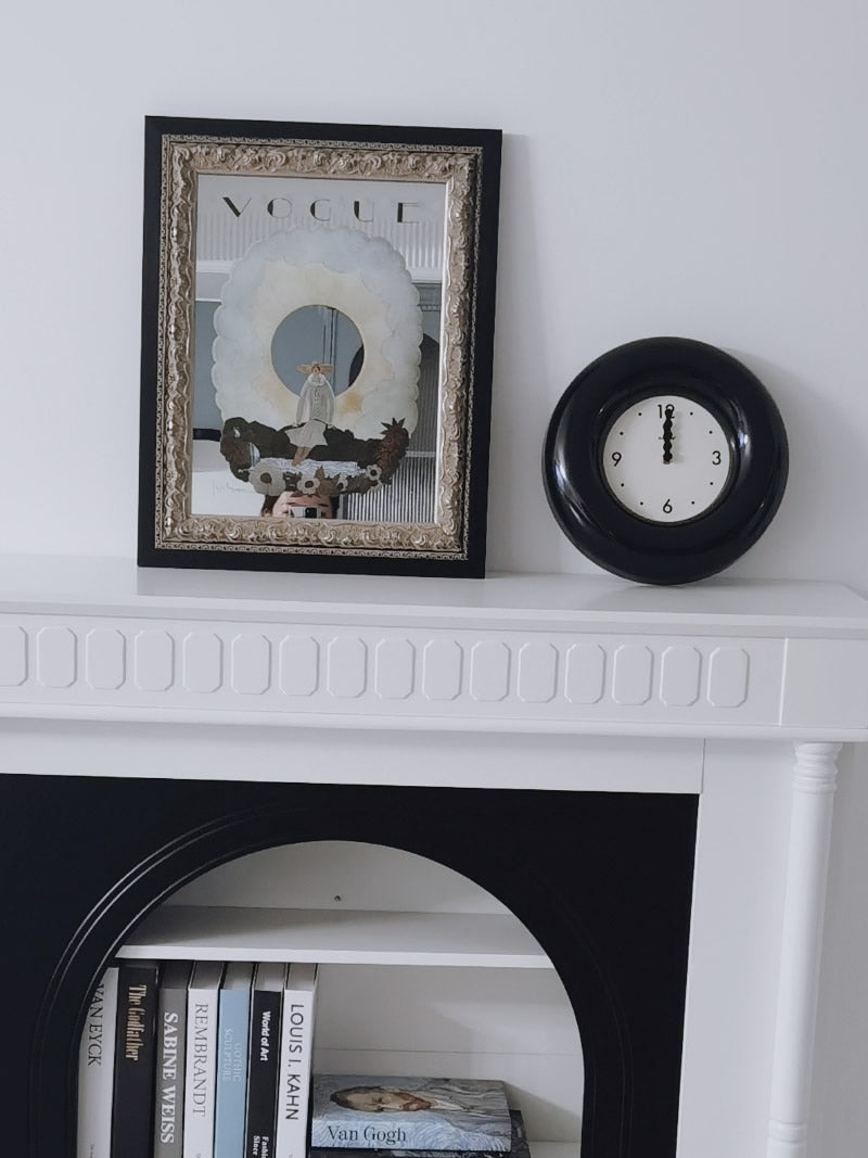 Exquisite Donut Wall Clock - Round Art Clock for Home, Office & Cafe Decor