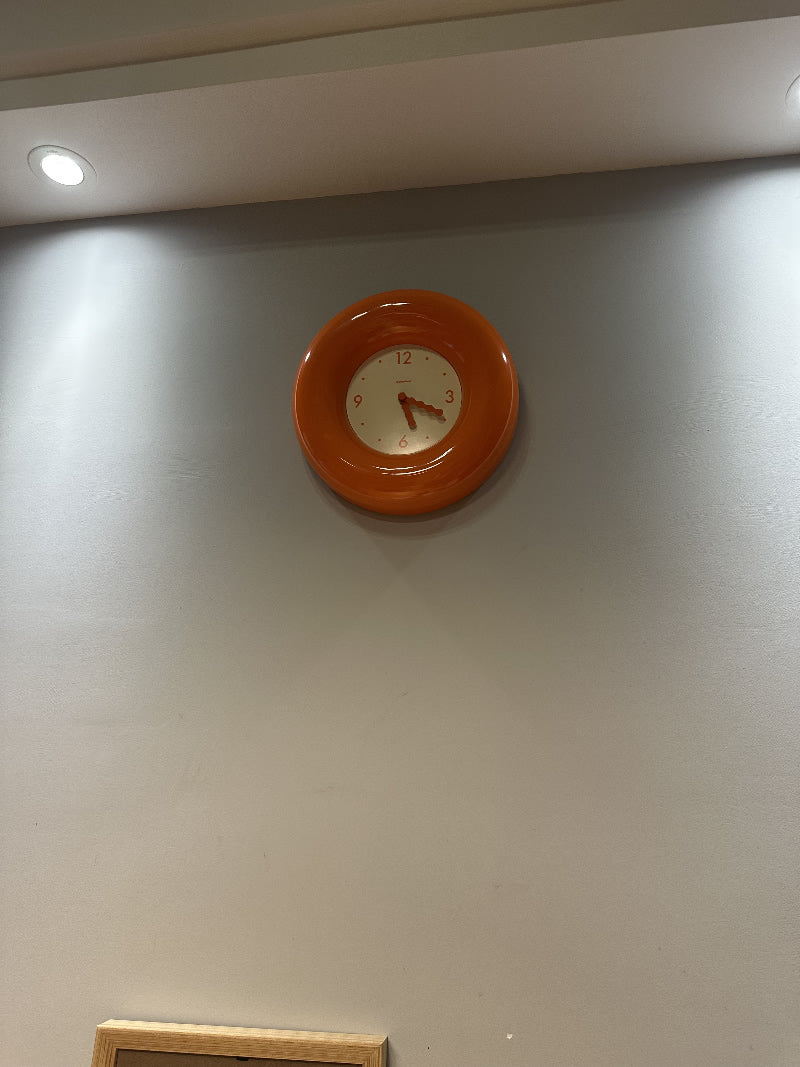 Exquisite Donut Wall Clock - Round Art Clock for Home, Office & Cafe Decor