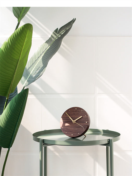Classic Black Walnut Art Round Desk Clock with Brass Hands – MoreAngle