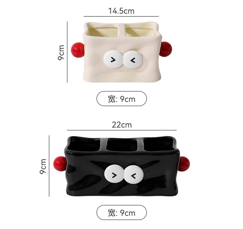 Whimsical Robot - Shaped Ceramic Remote Control Holder, Dual - Compartment Organizer for Home