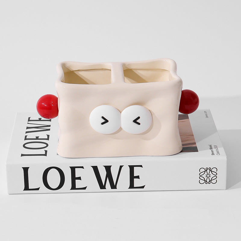 Whimsical Robot - Shaped Ceramic Remote Control Holder, Dual - Compartment Organizer for Home