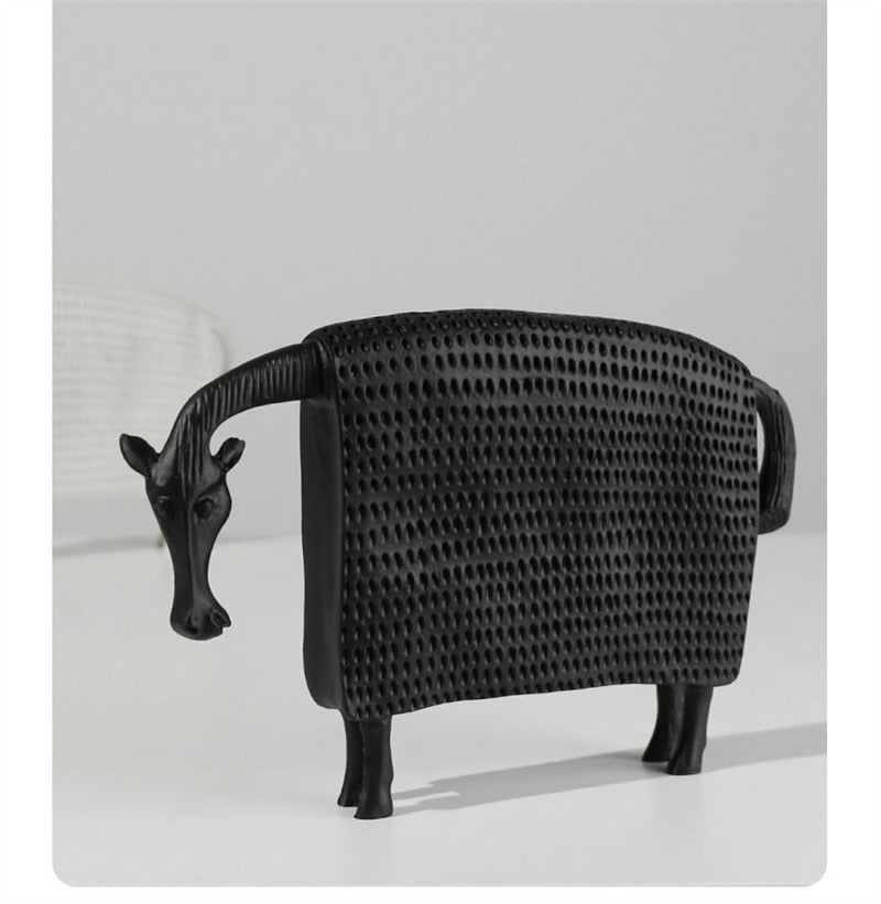 Abstract Horse Sculpture Decor Statue, Minimalist Geometric Horse Tabletop Ornament, Modern Resin Animal Figurine for Living Room Shelf