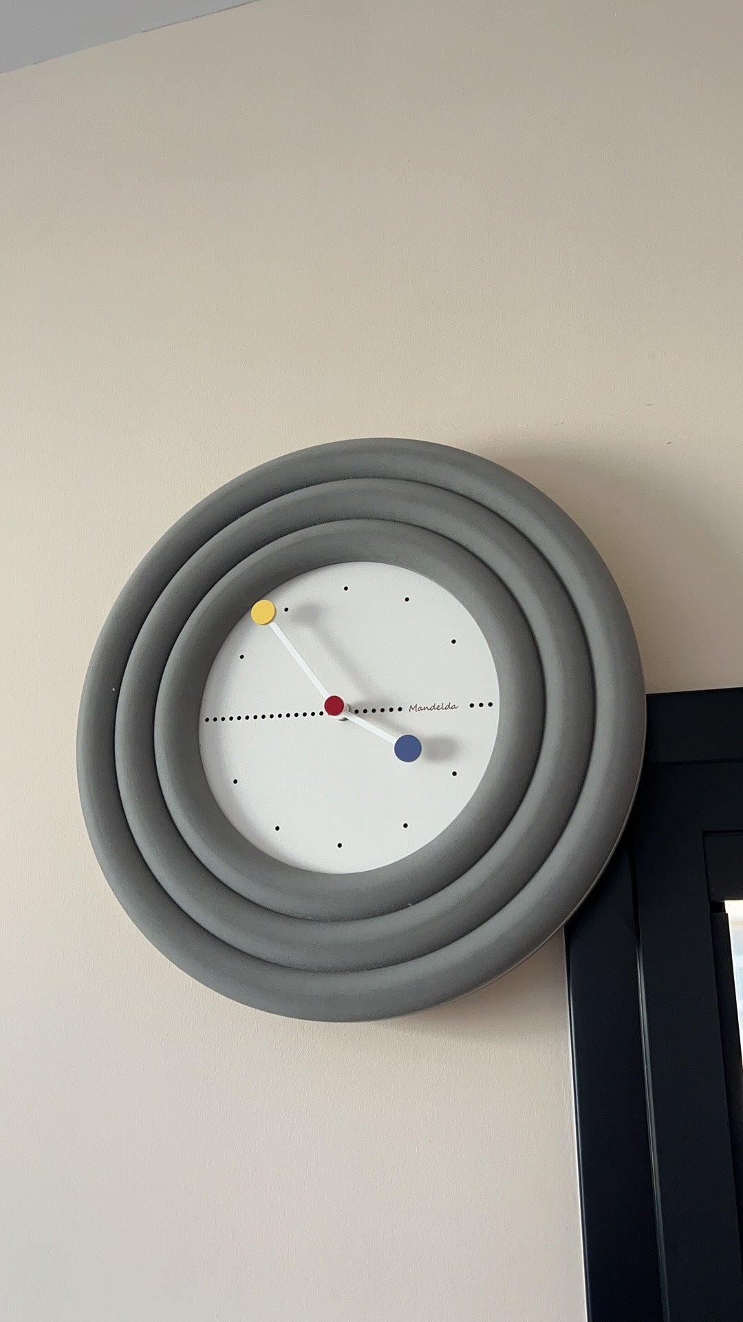 Beautiful Art Wall Clock With Swing Pendant, Office Home Decoration Ideas
