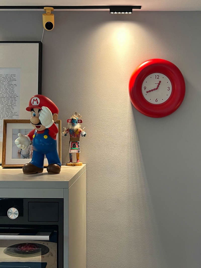 Beautiful Red Donut Art Wall Clock, Living Room Decoration Ideas