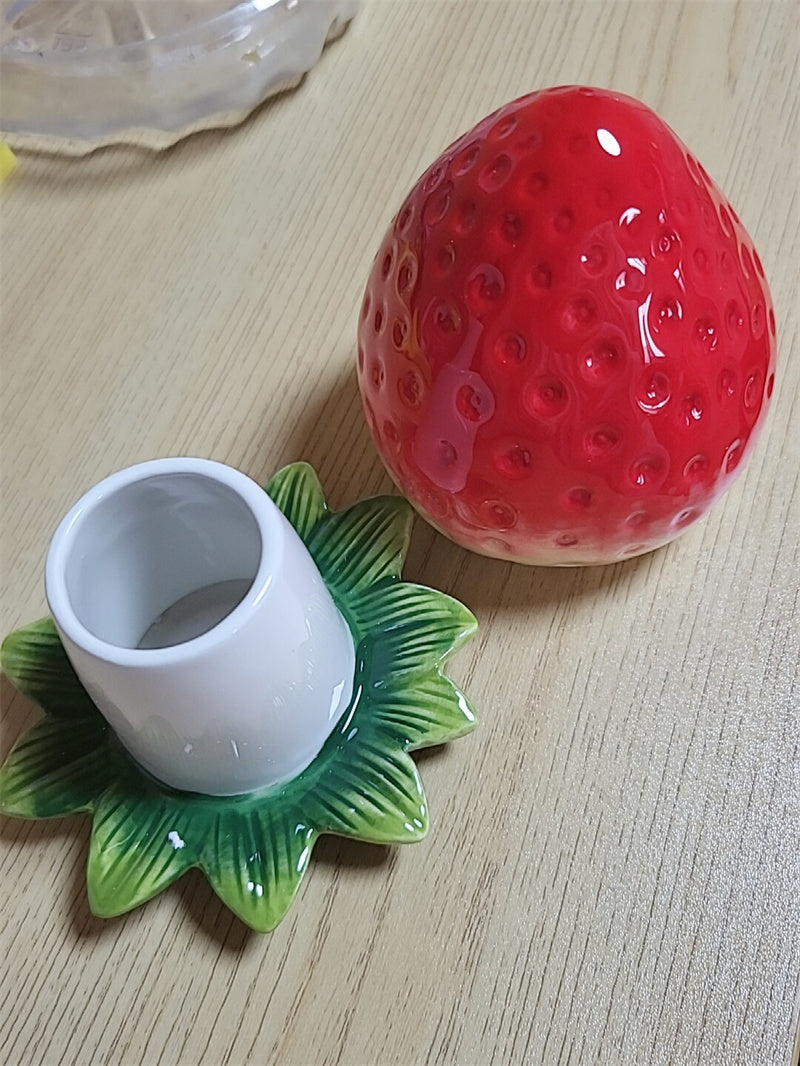 Beautiful Strawberry Shaped Ceramic Toothpick Holder, Fruit Toothpick Dispenser, Cute Glossy Ceramic Kitchen Counter Decor Organizer