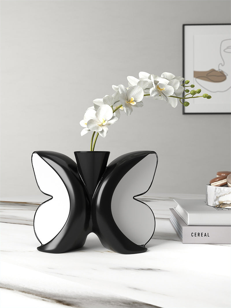 Butterfly Shaped Black & White Vase - Modern Decorative Flower Holder for Home, Office & Living Room
