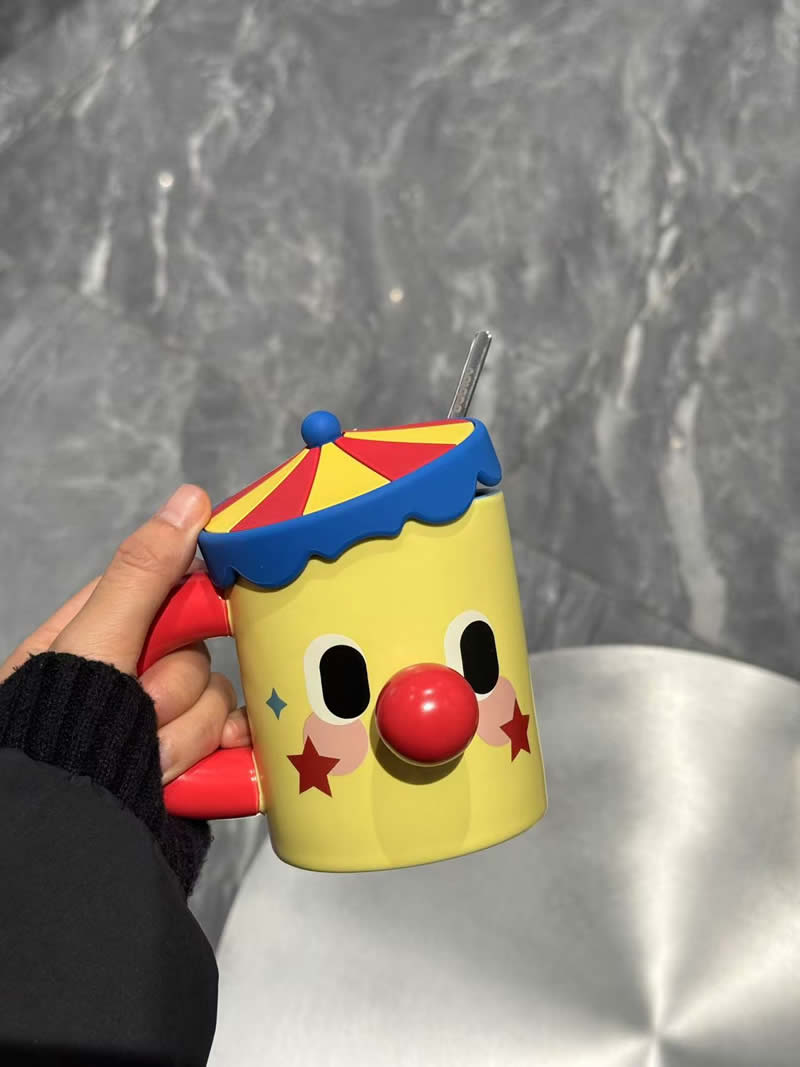 Cartoon Clown Mug - Fun and Whimsical Coffee Cup for Kids and Adults