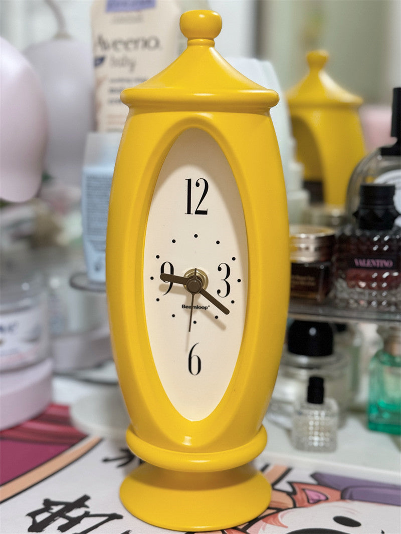 Classic Yellow Oval Silent Desk Clock: Timeless and Quiet Art Design