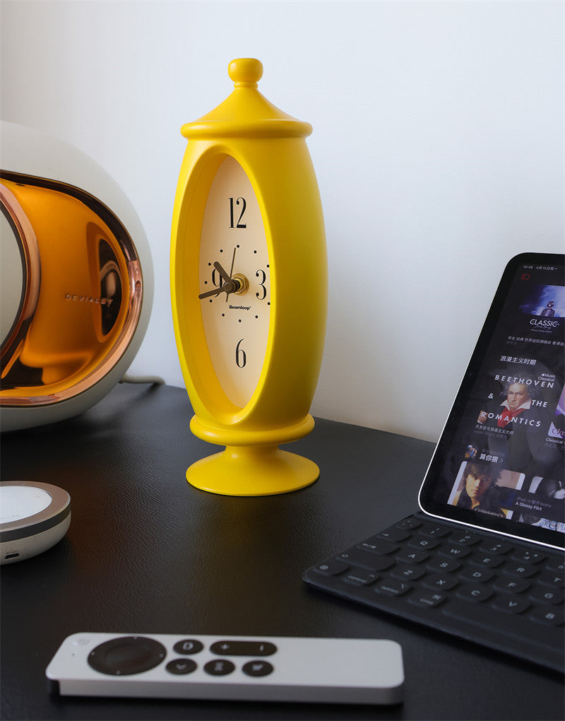 Classic Yellow Oval Silent Desk Clock: Timeless and Quiet Art Design