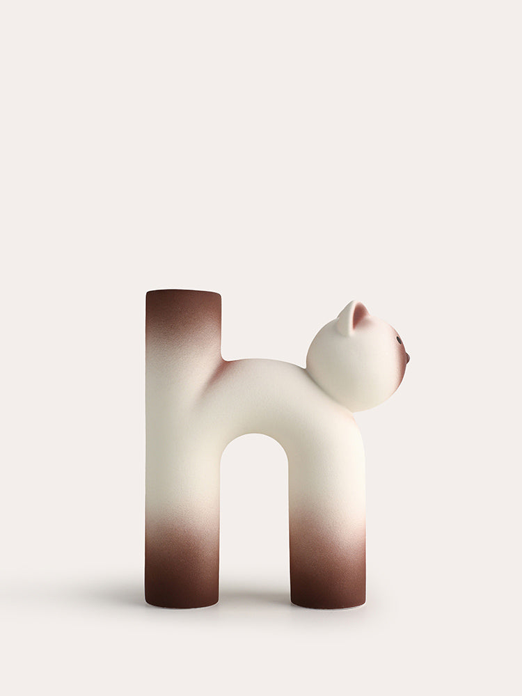 Creative Abstract Cat Ceramic Vase, Home Office Art Desktop Decoration