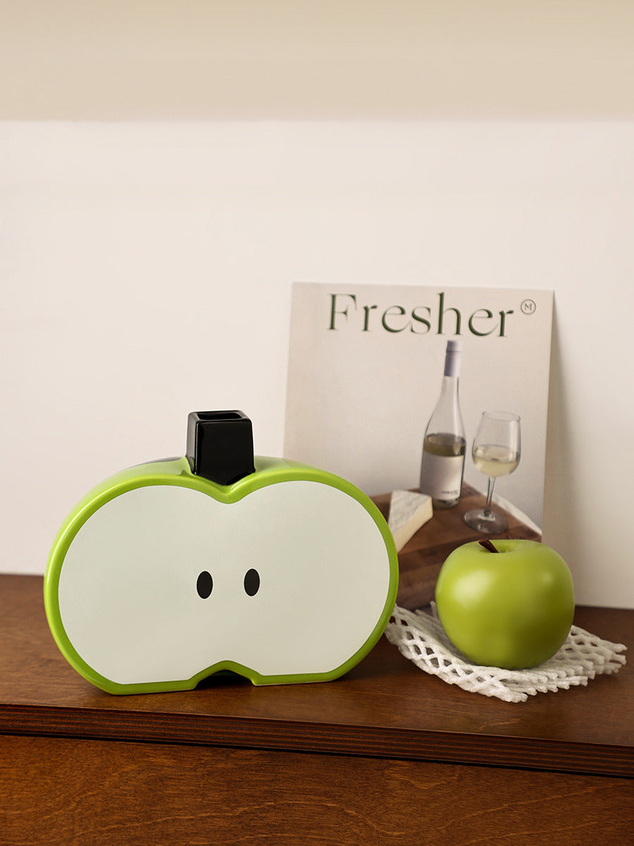 Creative apple ceramic vase, a good idea for office and home desktop decoration