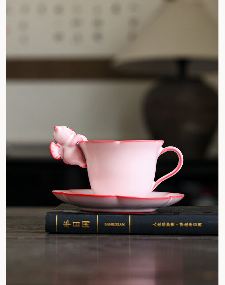 Cute 3D Pig Ceramic Coffee Cup - Pink Tea Cup with Saucer for Home Office Decor Gift