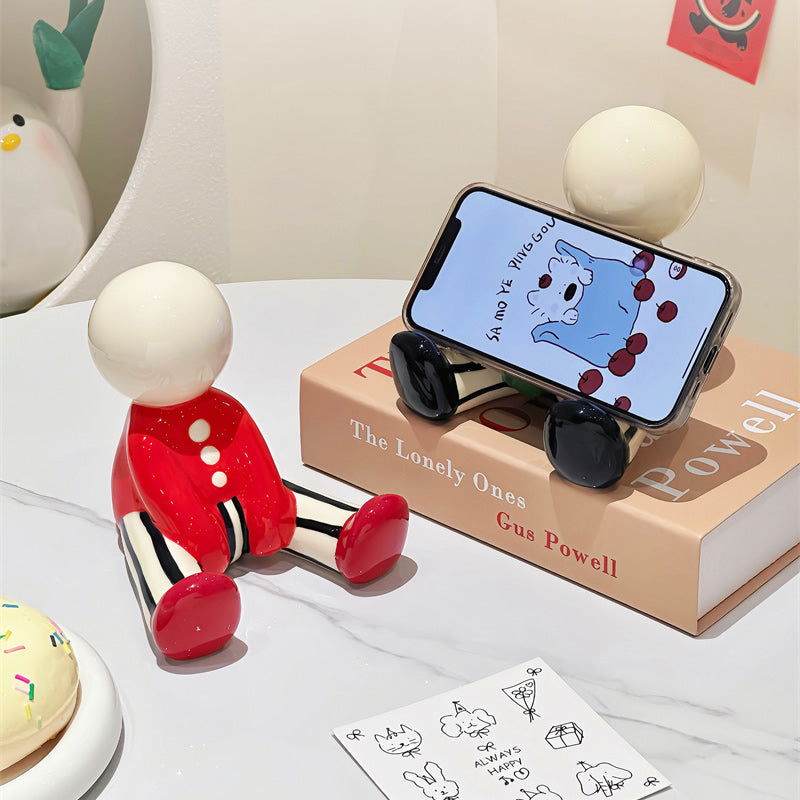 Cute Abstract Sitting Little Man Resin Phone Stand, Cartoon Character Cell Phone Holder, Fun Desktop Decoration Small Ornaments