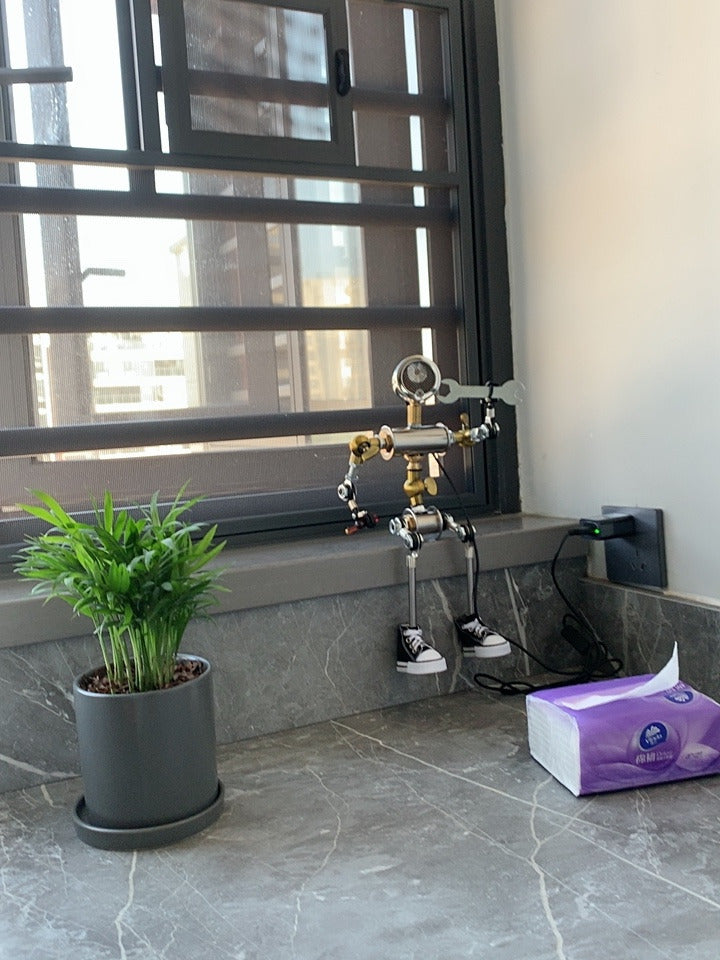 Punk Mechanical Robot Desk Lamp: Unique Gift and Stylish Decor