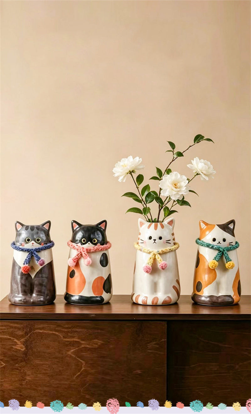 Cute Cat‑Shaped Ceramic Flower Vase, Hand‑Painted Kitten Vase with Detachable Knitted Pom‑Pom Scarf, Decorative Tabletop Vase for Fresh & Dried Flowers