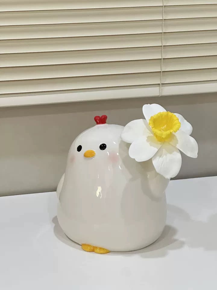 Cute Chicken Ceramic Vase - Adorable Bird-Shaped Flower Holder for Home, Desk & Nursery Decor