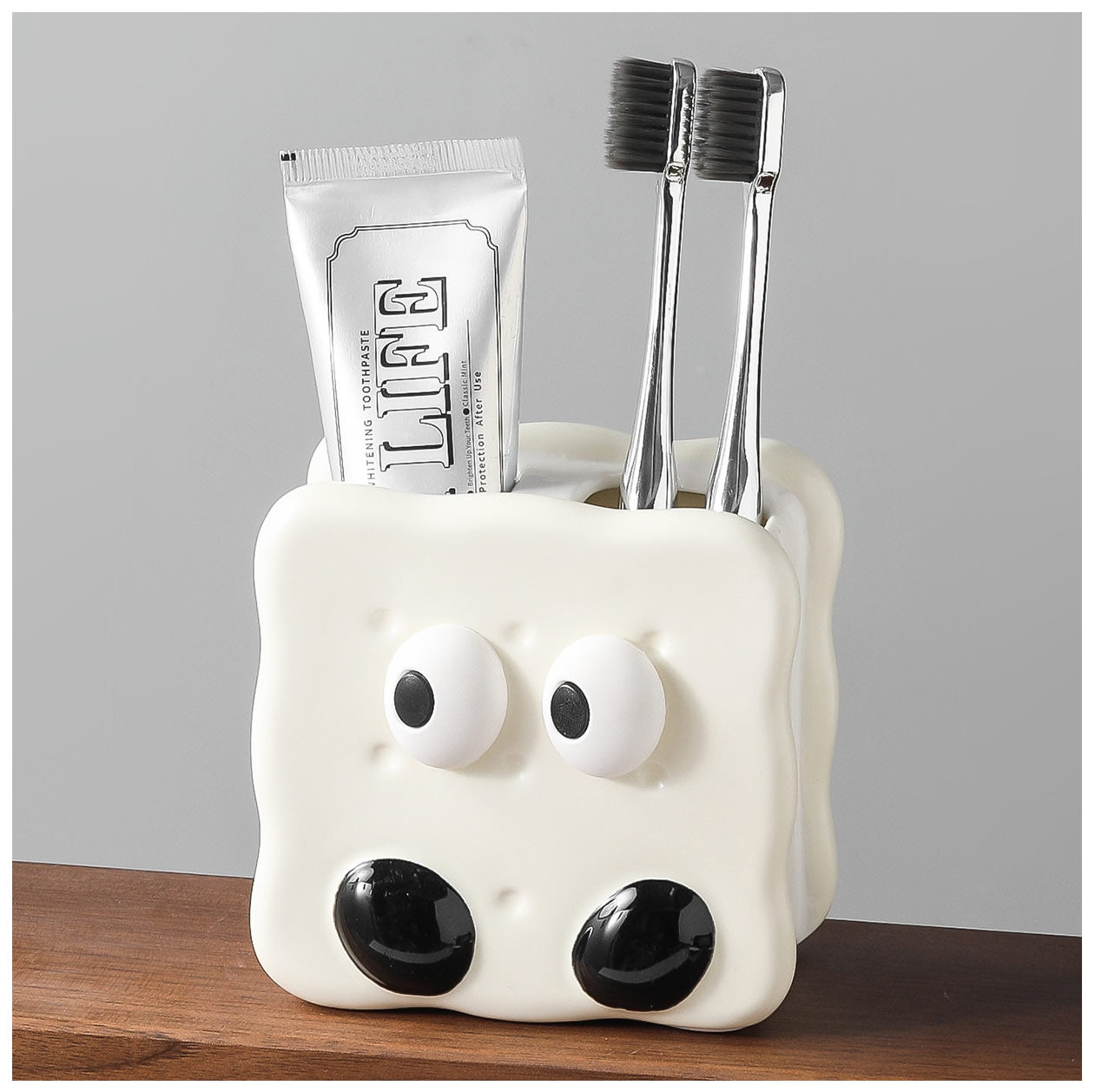 Cute Cookie Toothbrush Holder - Bathroom Desktop Organizer for Toothbrushes & Cosmetics