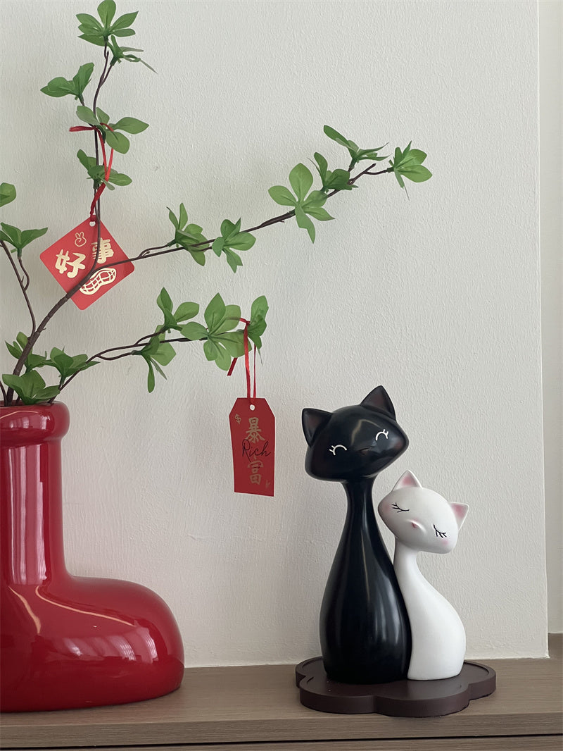 Cute Couple Cat Figurine ,Bedroom Decoration Ornaments
