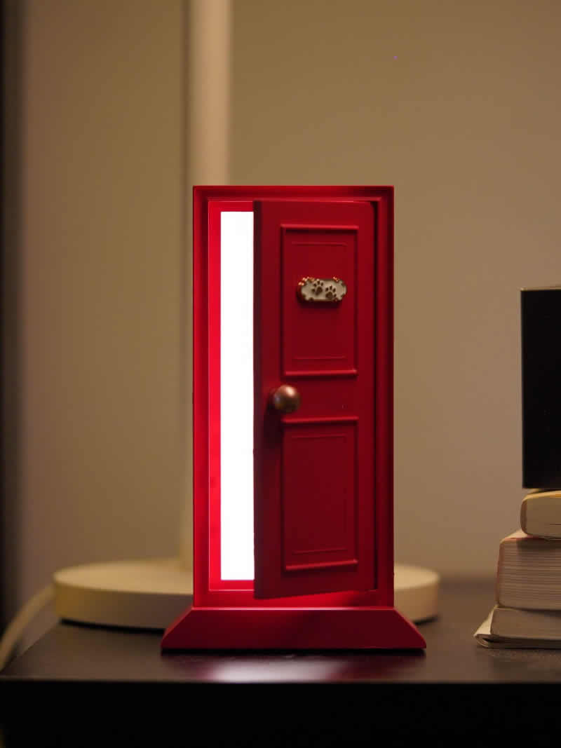 Cute Mini Door‑Shaped LED Table Lamp, Whimsical Decorative Ambient Night Light for Shelf & Bedroom
