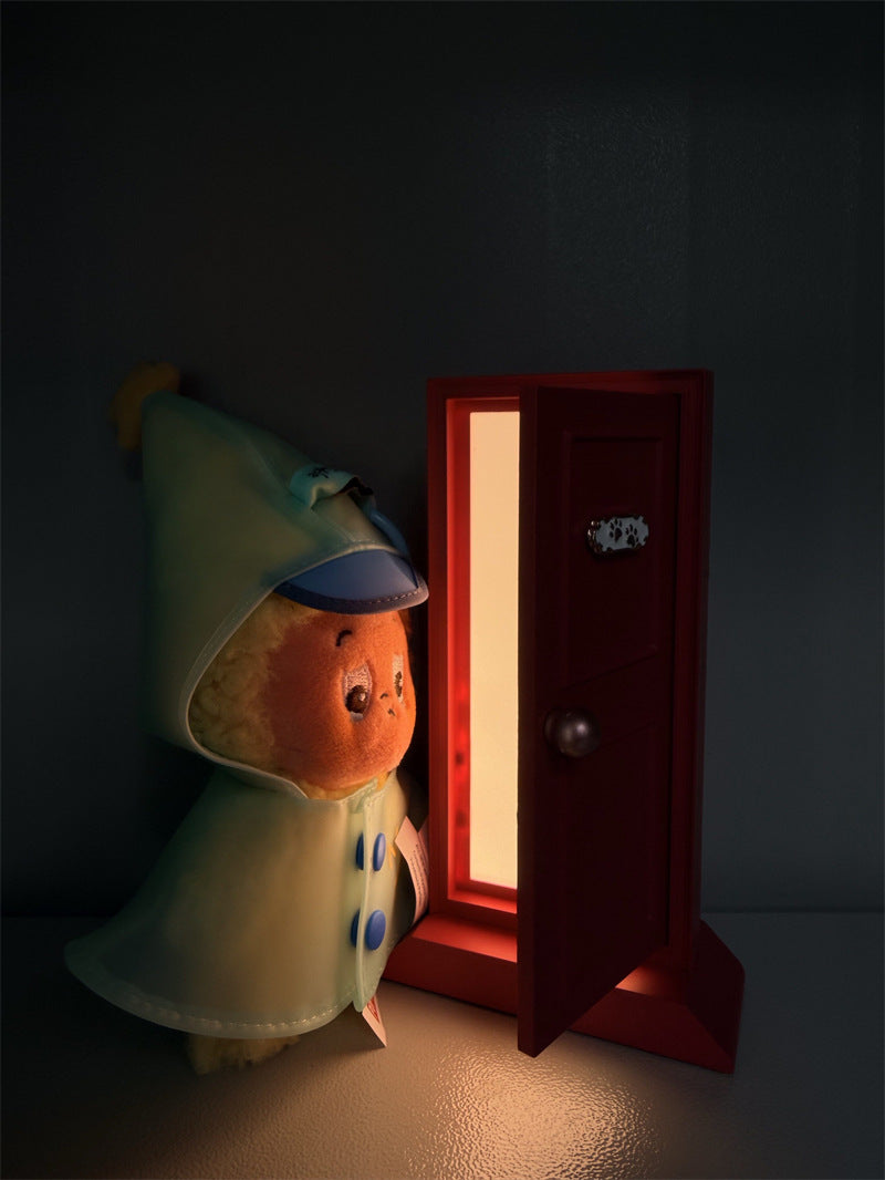Cute Mini Door‑Shaped LED Table Lamp, Whimsical Decorative Ambient Night Light for Shelf & Bedroom