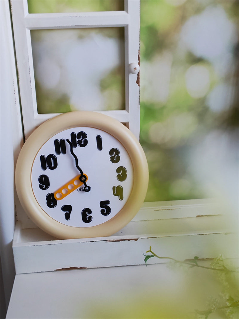 Cute Red Round Wall Clock - Bubble Number Silent Sweep Wall Clock for Kids Bedroom Living Room Decor Gift