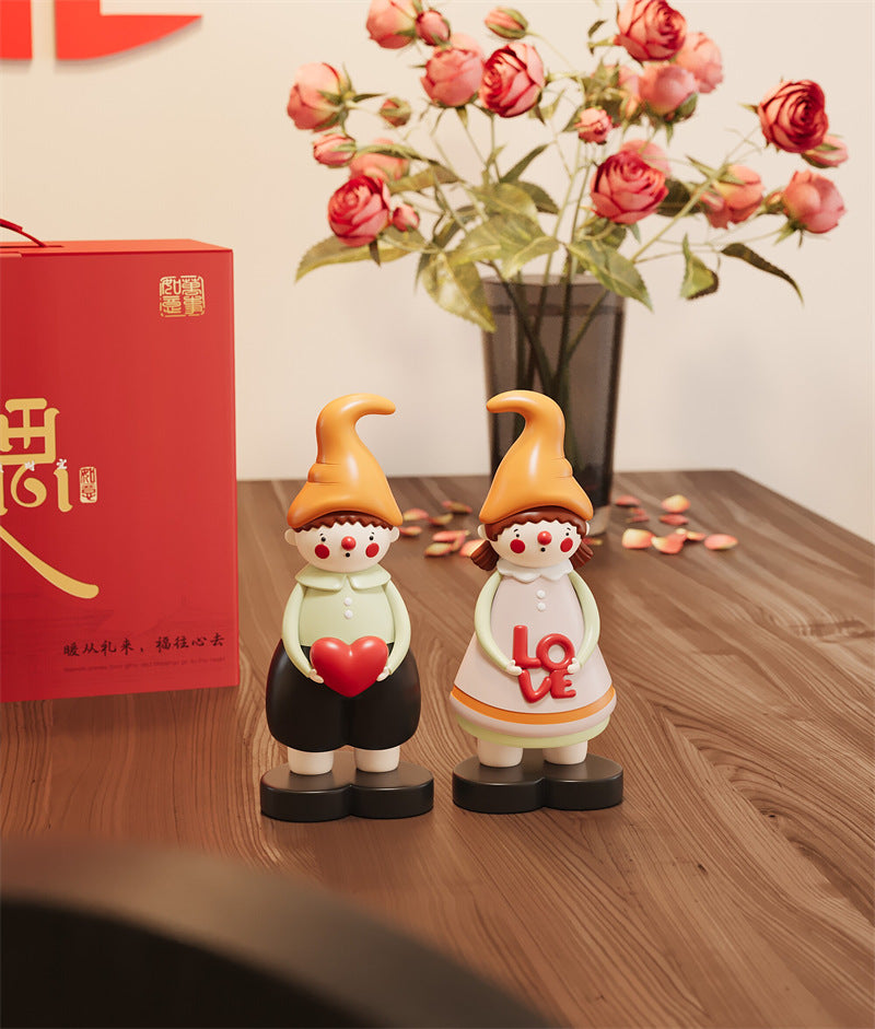 Cute Romantic Couple Doll Statue Set, Heart & LOVE Sign Table Decor for Wedding & Valentine’s Gifts