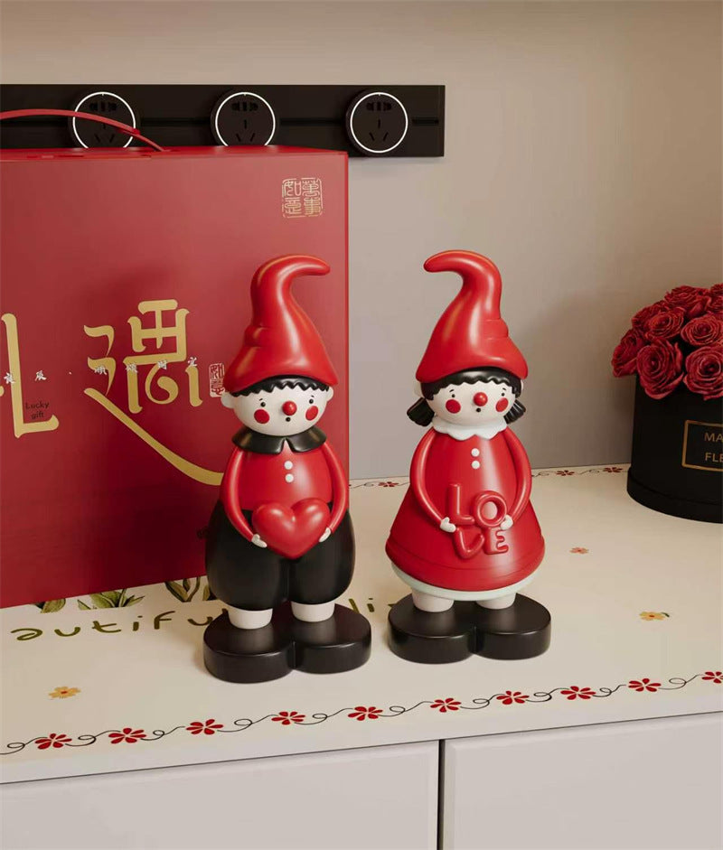 Cute Romantic Couple Doll Statue Set, Heart & LOVE Sign Table Decor for Wedding & Valentine’s Gifts