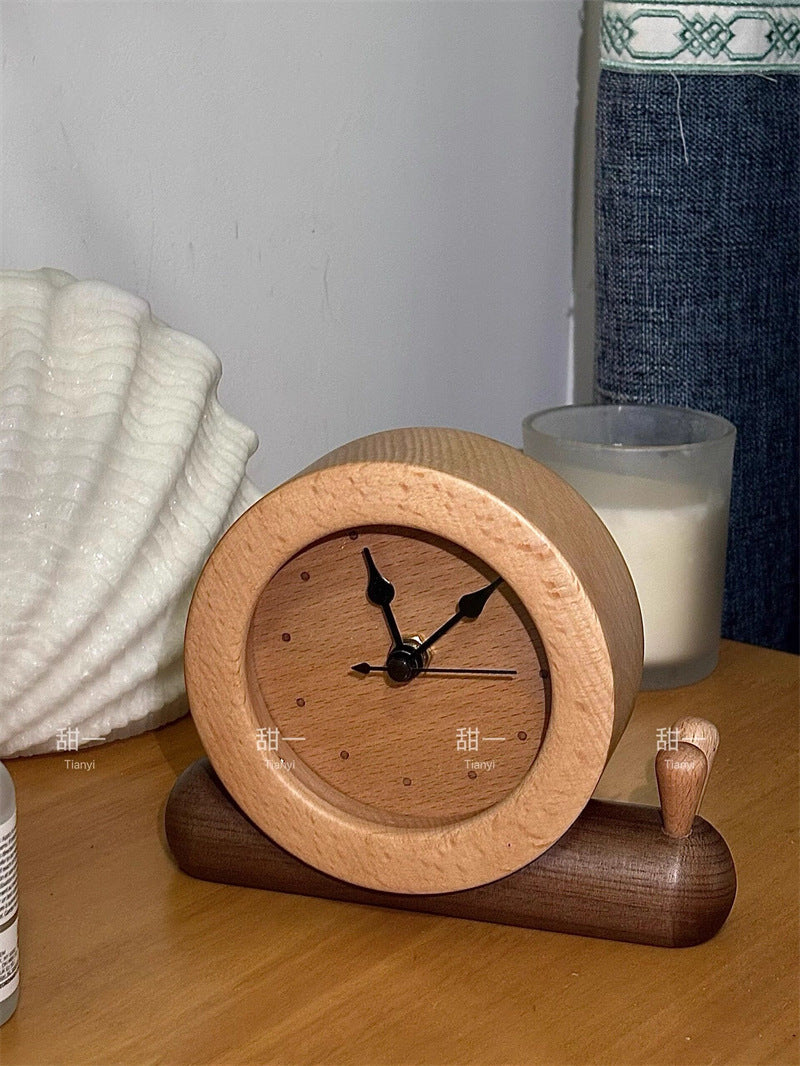 Cute Snail Shaped Solid Wood Clock, Dual-Tone Beech Wood Silent Desk Clock, Lovely Decorative Gift for Bedroom Nursery Office