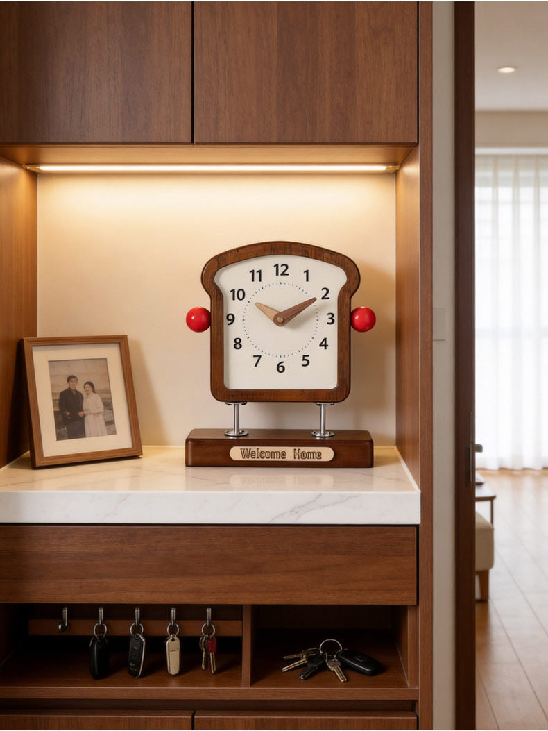 Cute Toast-Shaped Desk Clock, Silent Non-Ticking Table Clock, Whimsical Kitchen/Bedroom Decor